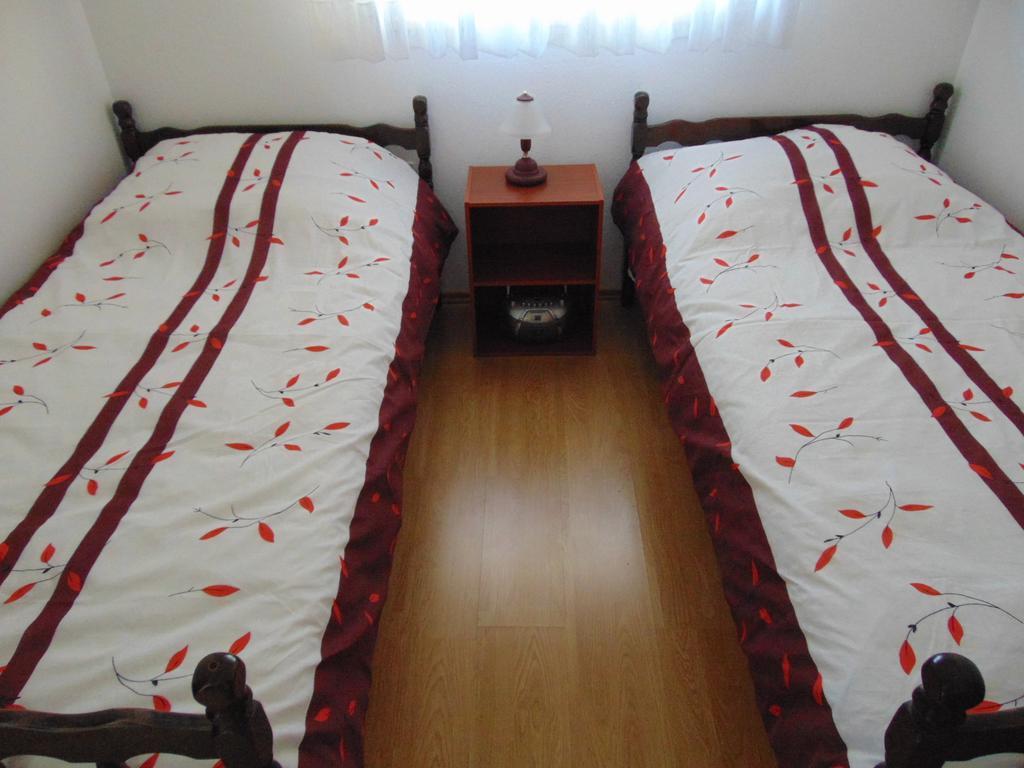Apartments Borozan Vinišće Zimmer foto